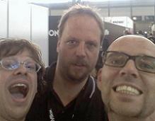 Unser Redakteur Sebastian Grünwald mit<br><br>Smudo und Thomas D. von den Fantastischen Vier<br><br>auf der Games Convention 2008